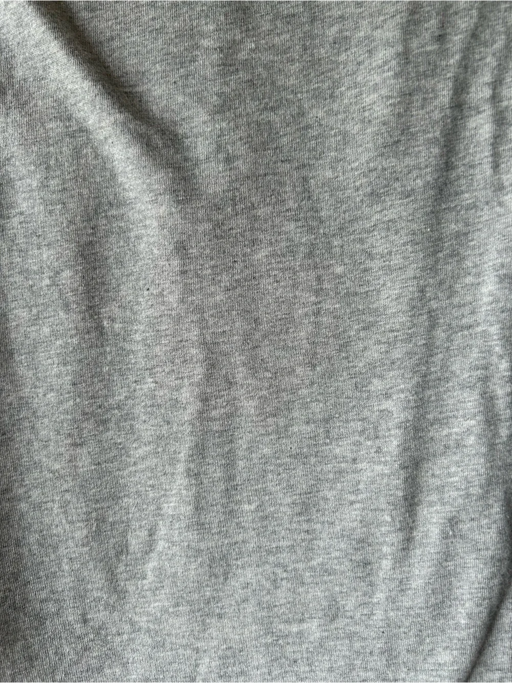 Nike Gray Short Sleeve Crew Tee with small Logo boys large like new